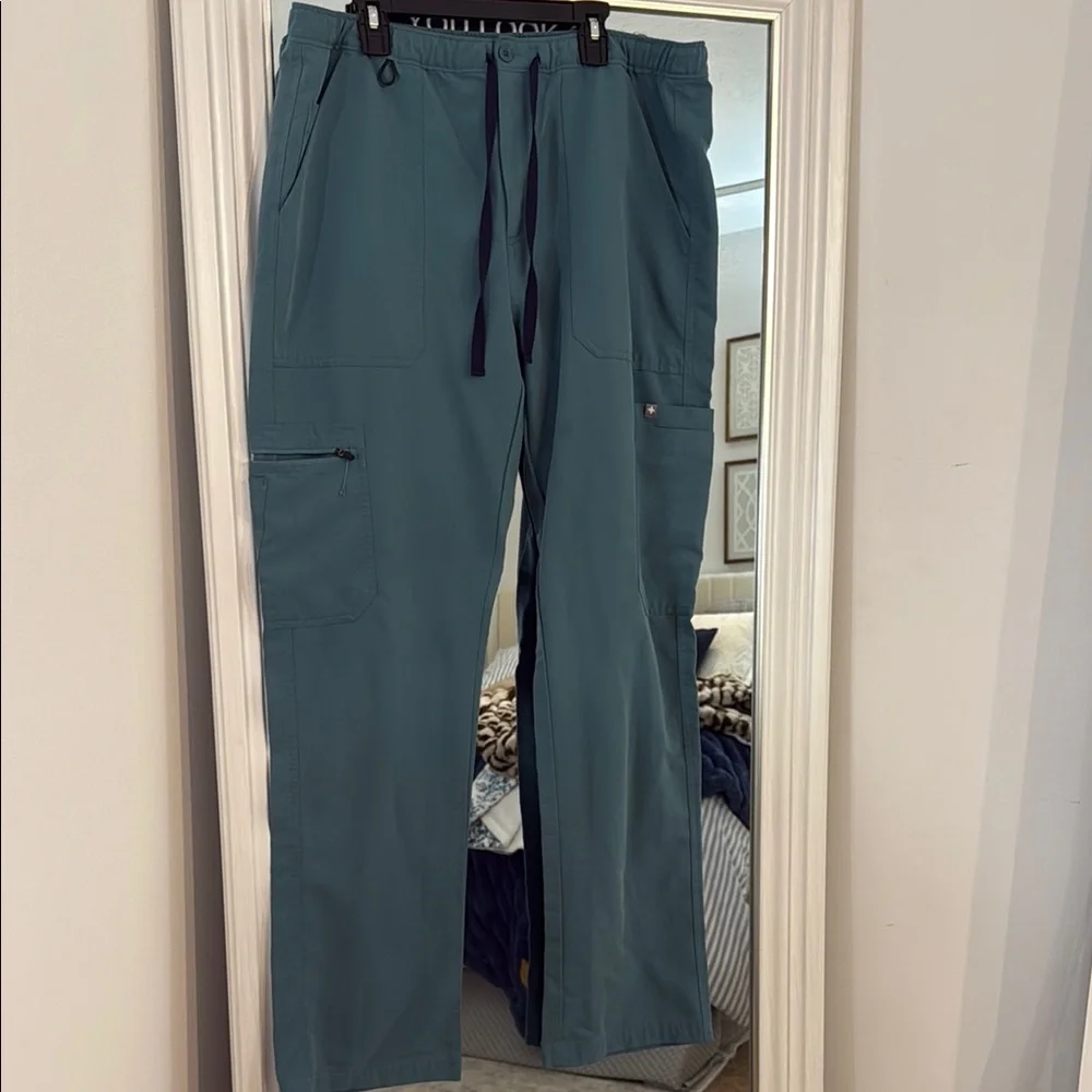 Figs Men's Teal Cargo Scrub Pants with Drawstring Waist
